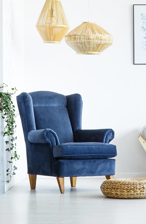 living room with couch pcx2ky5